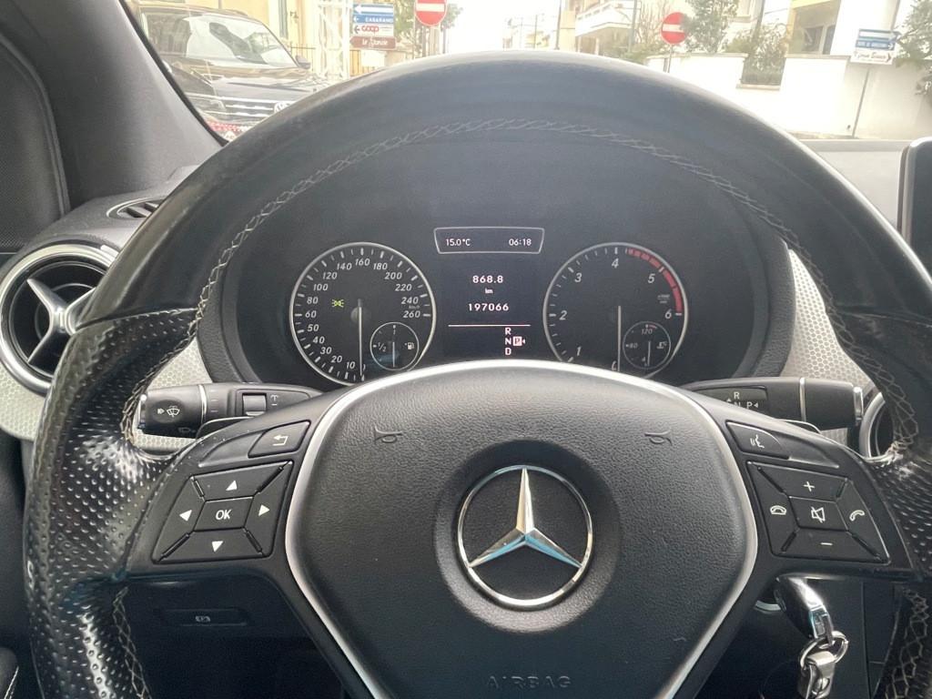 Mercedes-benz B 200 B 200 CDI BlueEFFICIENCY Premium