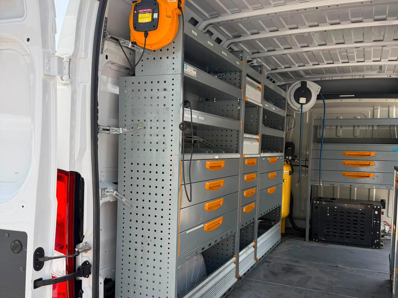 FIAT DUCATO 2.2 L3H2 OFFICINA MOBILE