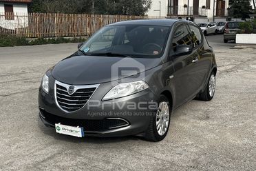 LANCIA Ypsilon 1.2 69 CV 5 porte Gold