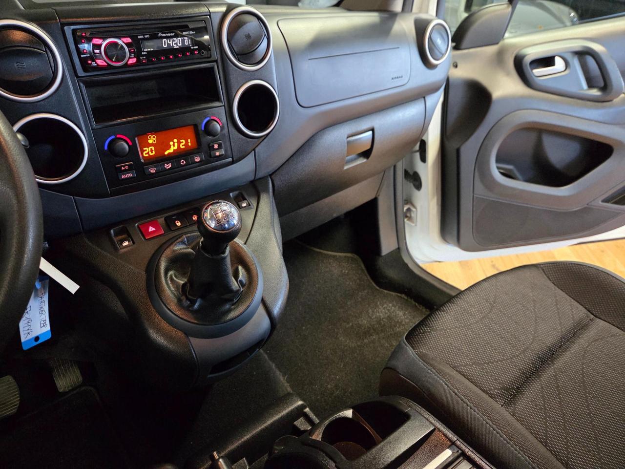 Peugeot Partner Tepee 1.6 vti Active (premium) 120cv