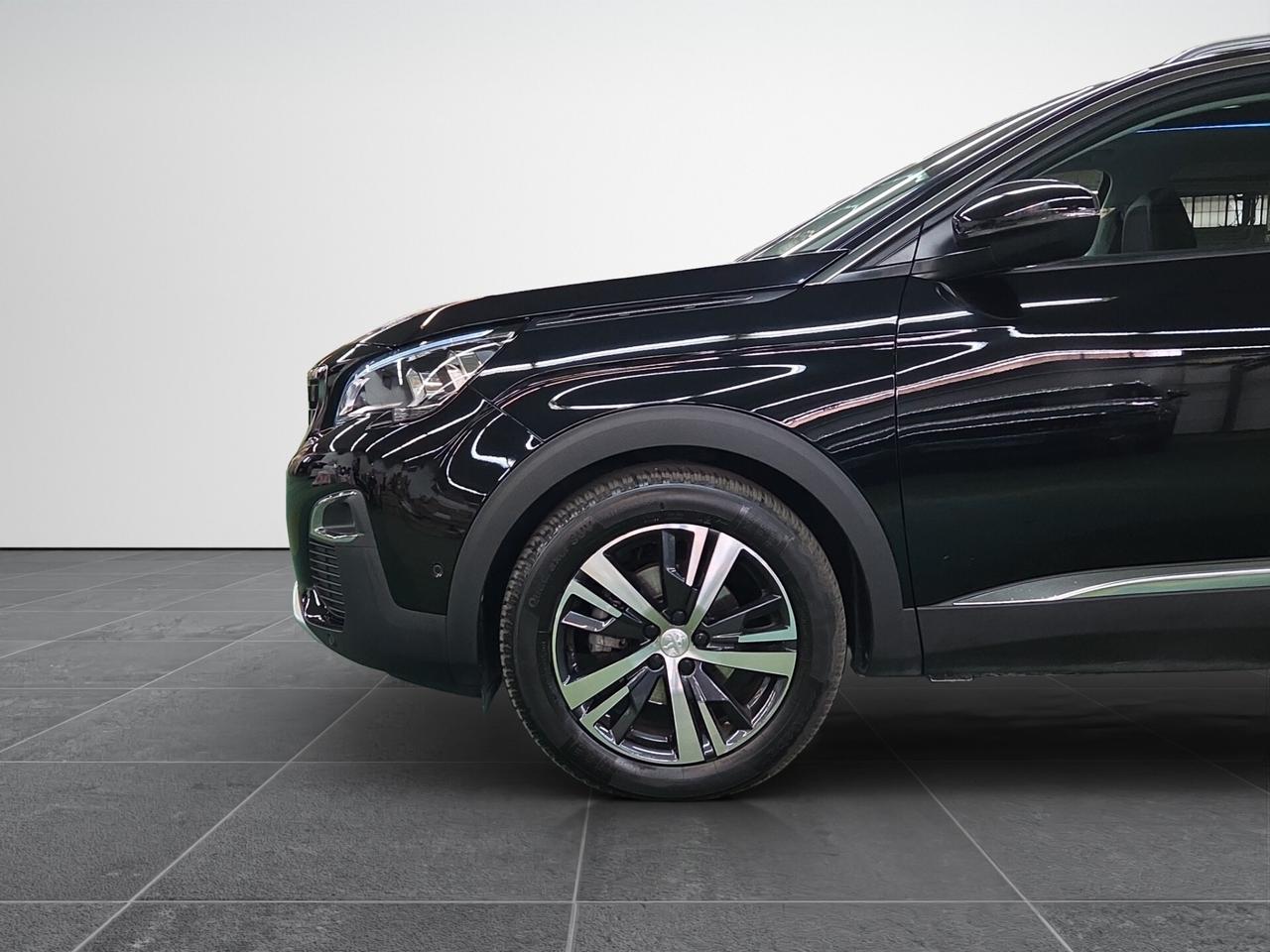 Peugeot 5008 BlueHDi 130 S&S EAT8 Allure AUTOCARRO N1