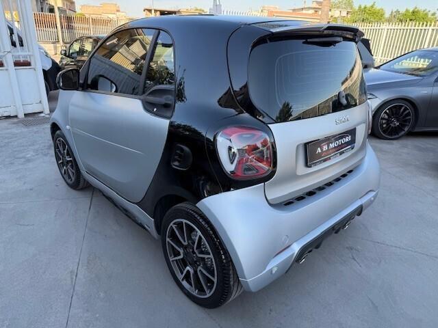 Smart ForTwo Turbo 90CV BRABUS Style