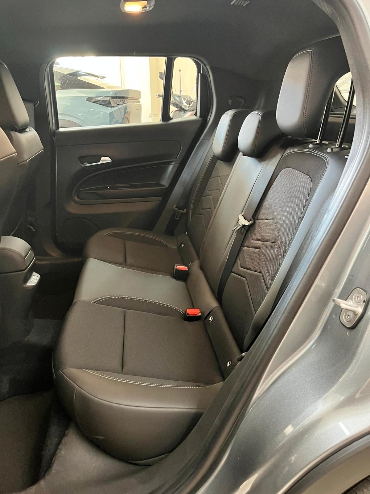 Jeep Avenger 1.2 Turbo 100 CV Summit