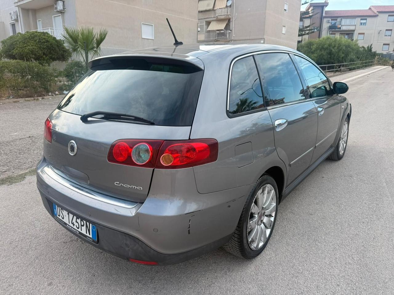 Fiat Croma 1.9 Multijet Emotion automatica