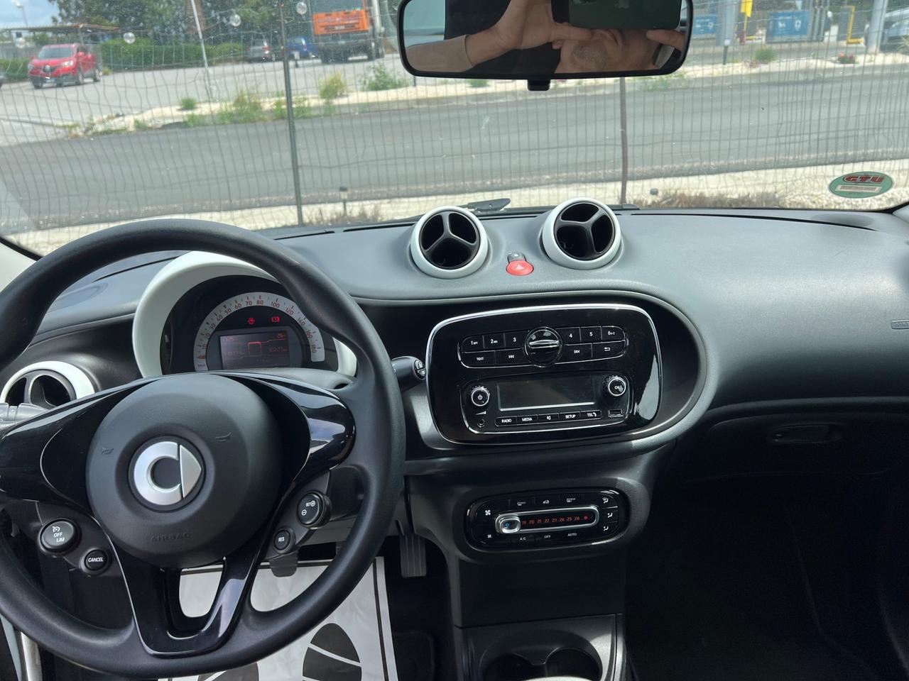 Smart ForFour 70 1.0 Youngster