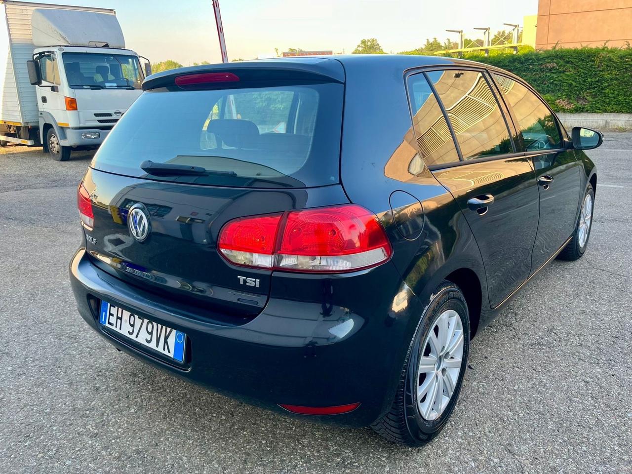 Vw Golf 1.2benzina 2011 98.000km perfetta per neopatentati