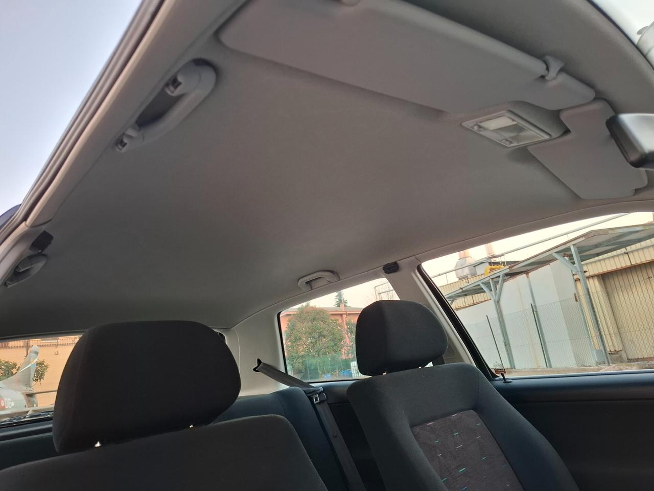 Volkswagen Golf GTI 2.0 16V 29.900km