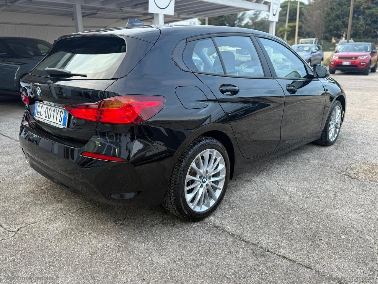 BMW 116d 5p. Advantage