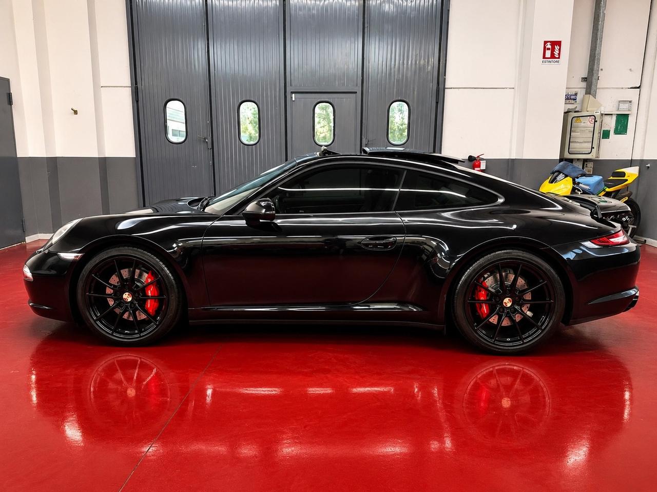 Porsche 911 3.8 Carrera S Coupé