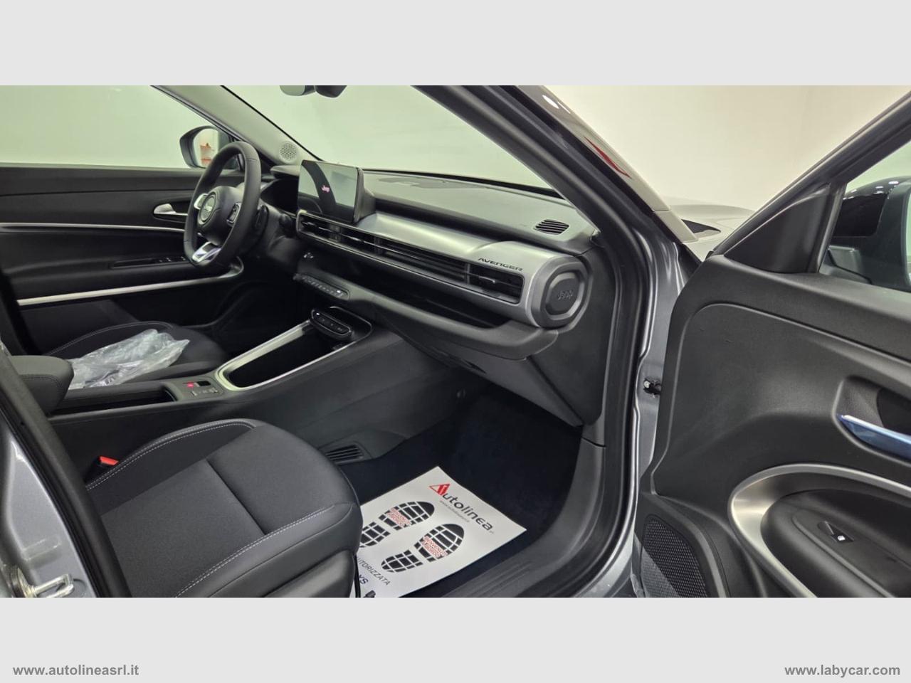 JEEP Avenger 1.2 Turbo MHEV Summit