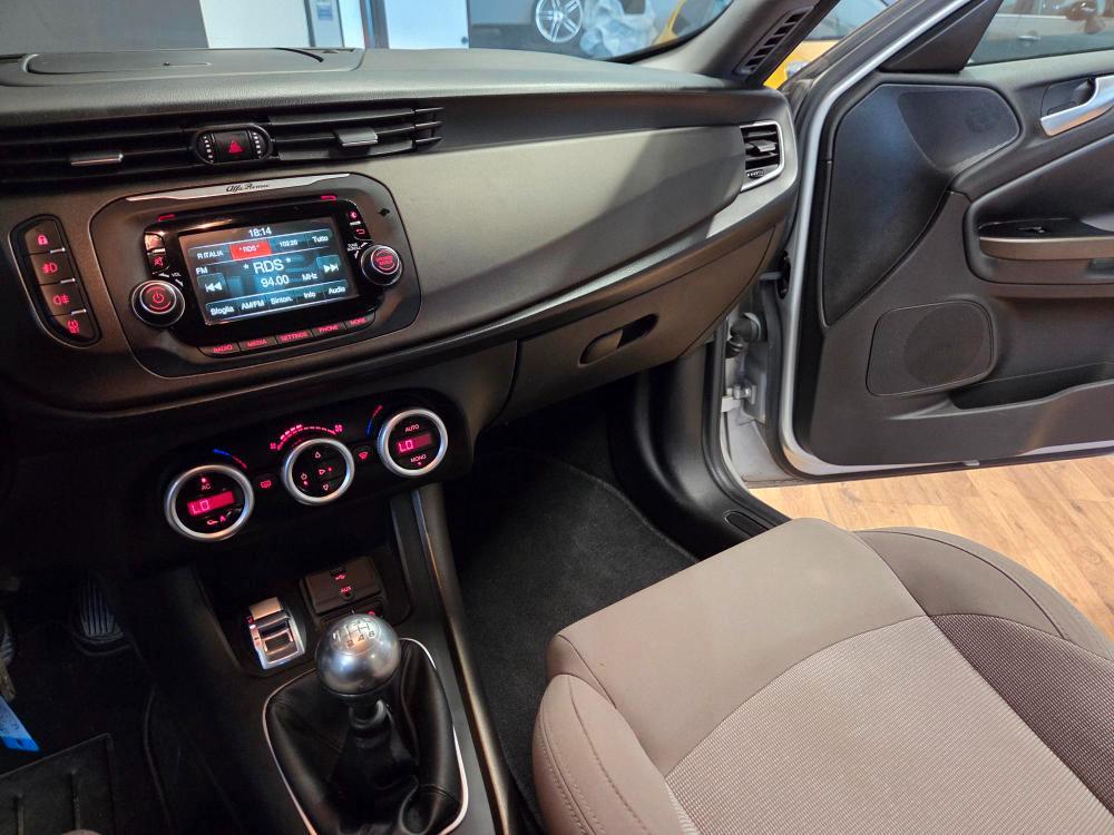 Alfa Romeo Giulietta 1.6 jtdm Riders