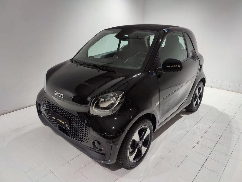 smart fortwo EQ Passion