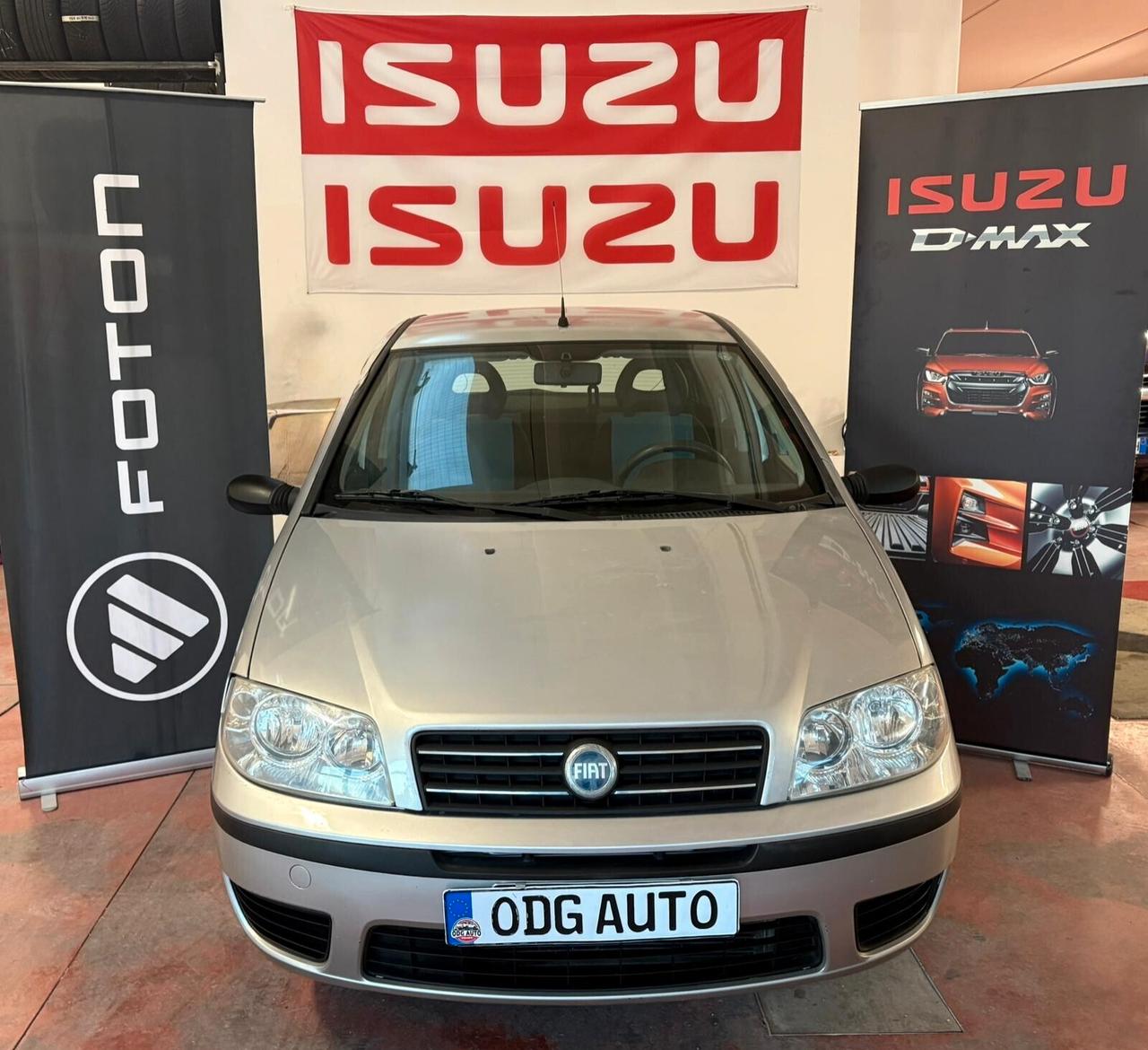 FIAT PUNTO serie 2 IMPIANTO METANO e benzina 1200 CV 60 PER NEOPATENTATI Km 202.404 certificati