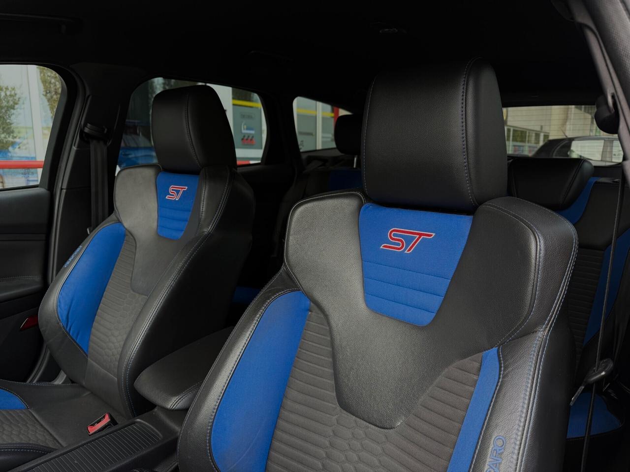 Ford Focus 2.0 EcoBoost 250 CV SW ST3