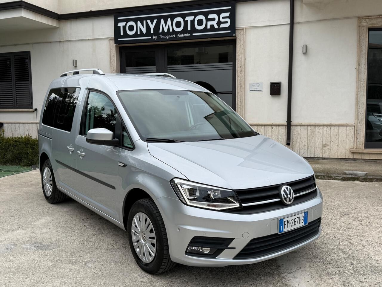 Volkswagen Caddy 2.0 TDI 102 CV DSG Highline