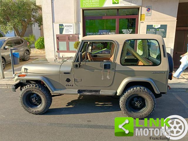JEEP Wrangler SAHARA 2.5 BENZINA ASI