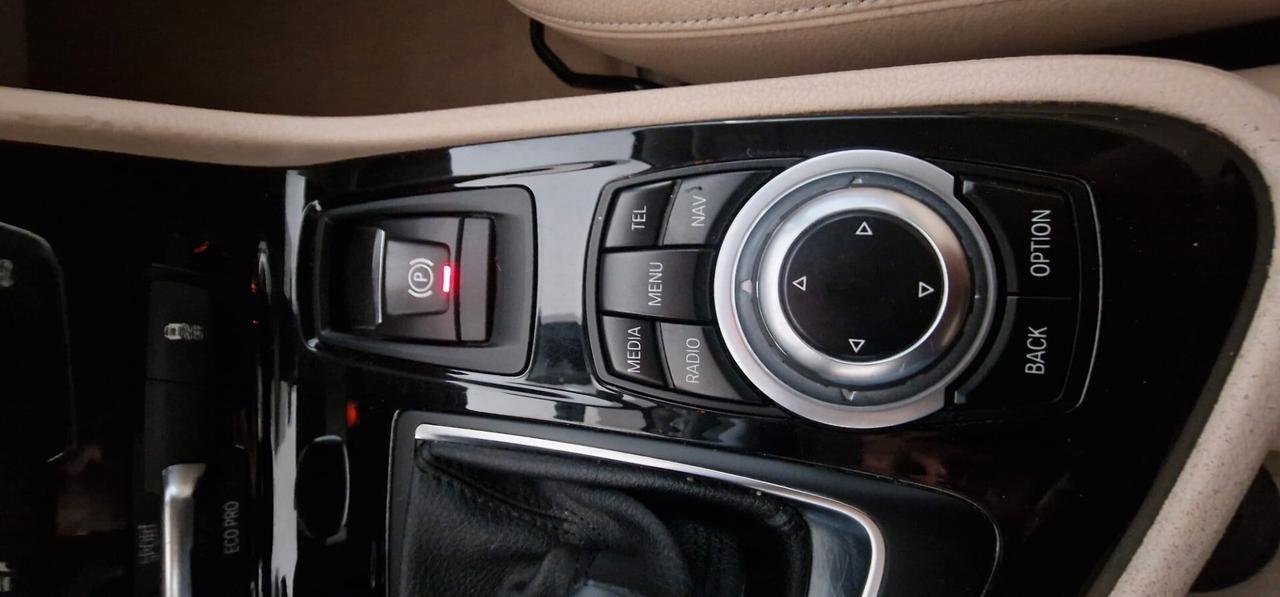 Bmw 2er Active Tourer 220xdrive Luxury 190 cv