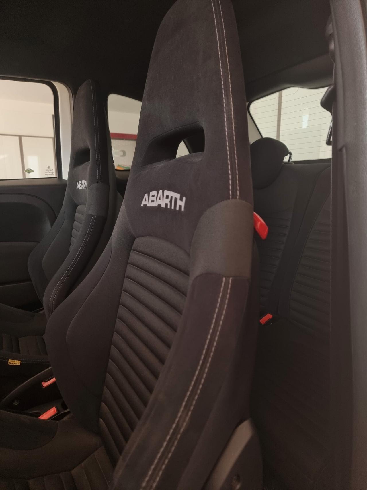 Fiat 500 Abarth 1.4 t-jet Competizione 180cv