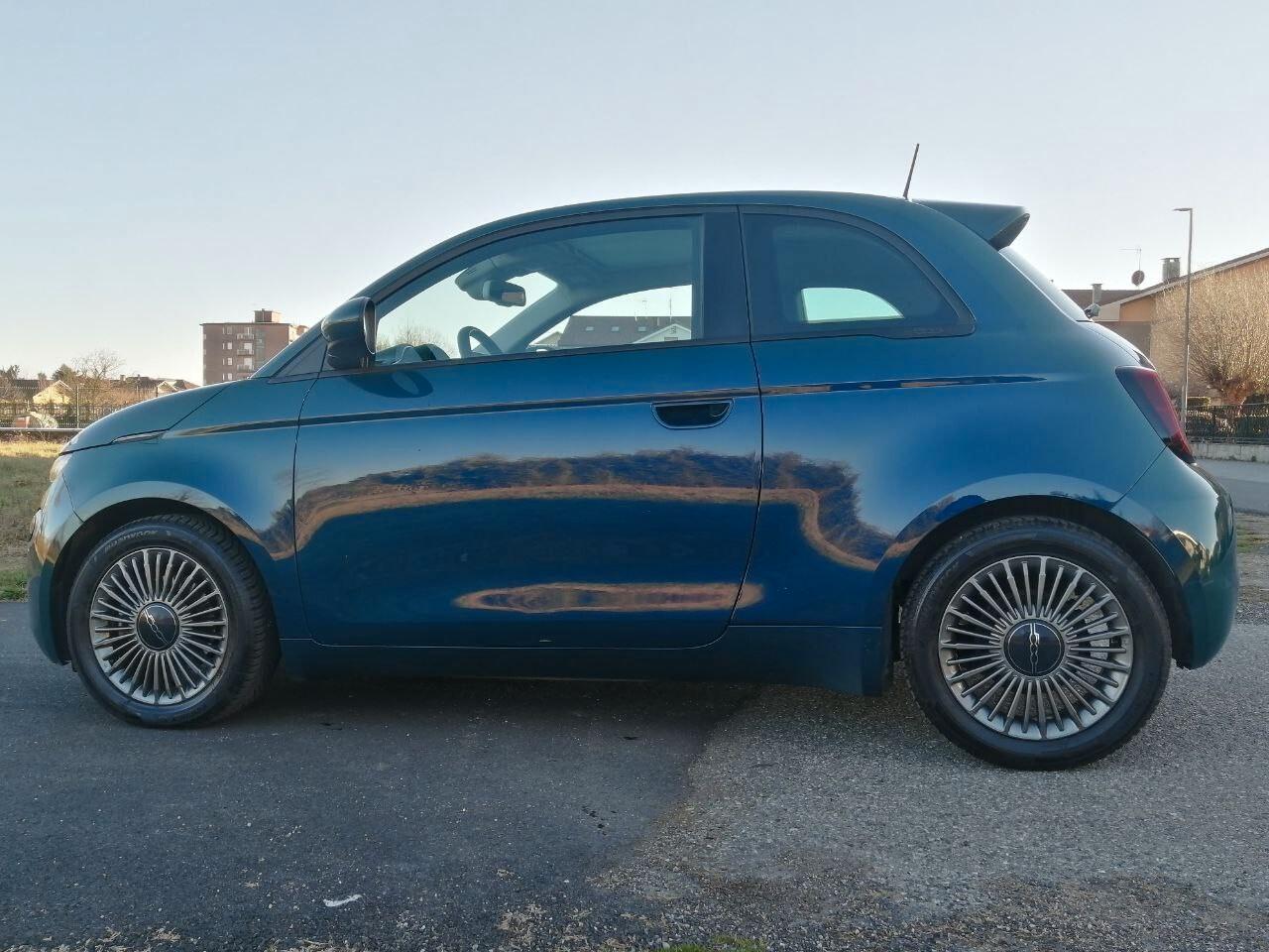 Fiat 500e 42 kWh Long Range Unico Proprietario