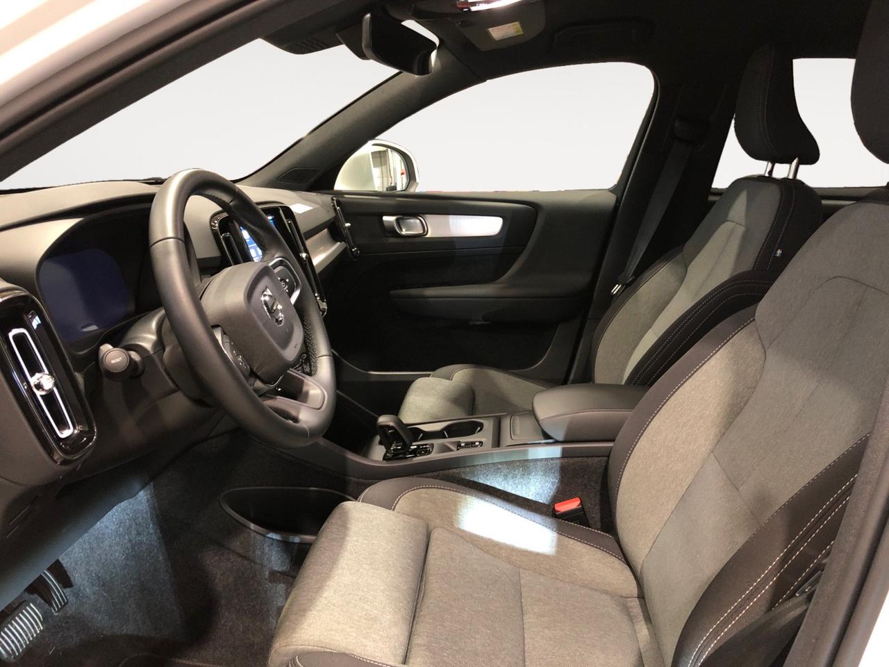 VOLVO XC40 2.0 b3 Core auto