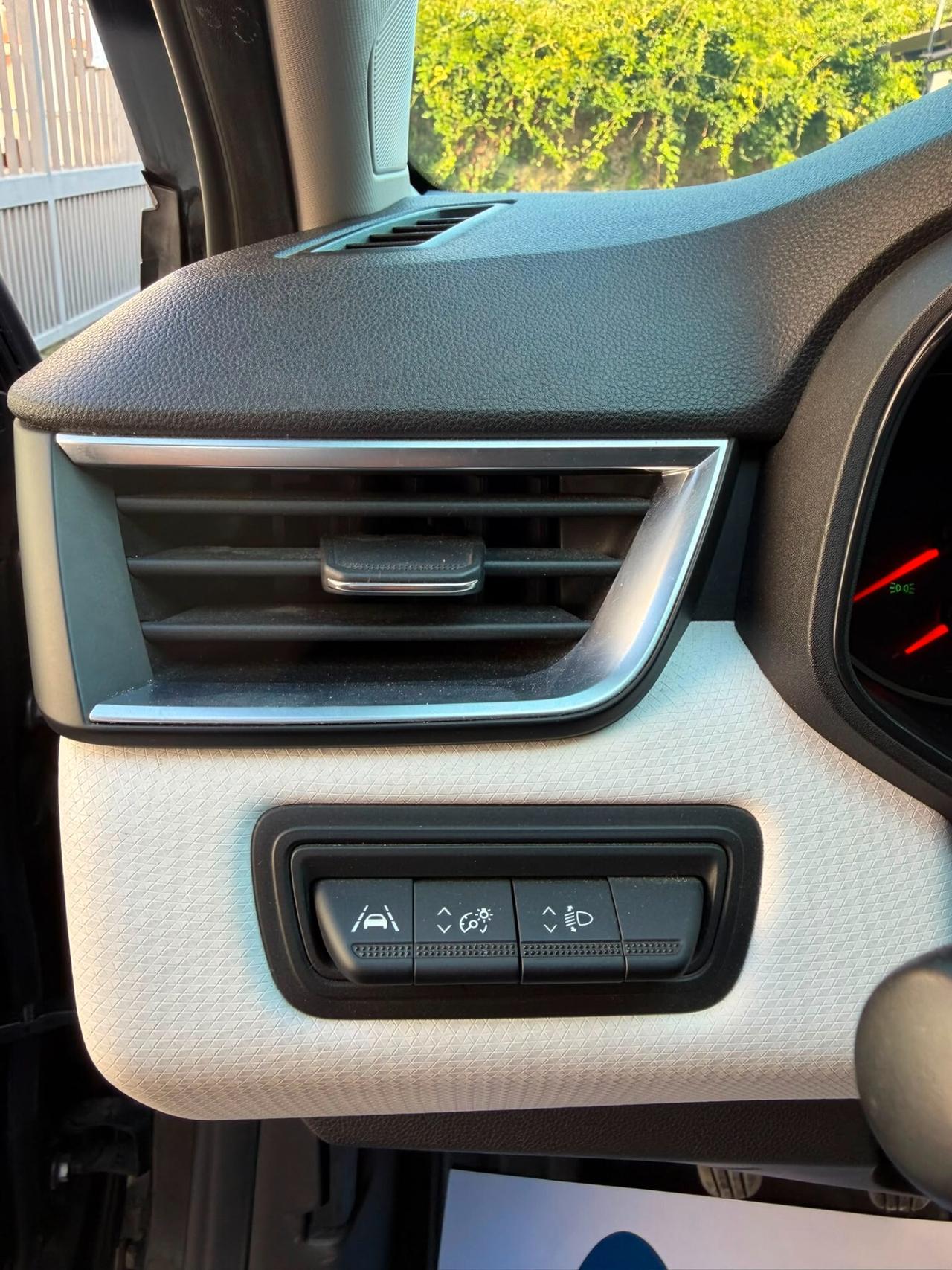 Renault Clio Blue dCi 100 CV 5 porte Evolution