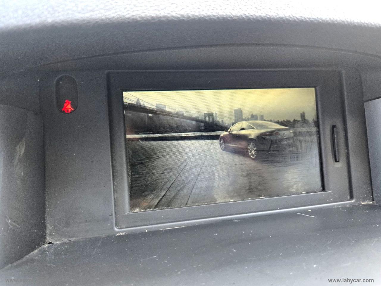 RENAULT Laguna Coupé 2.0 dCi 150 CV Wave Edition