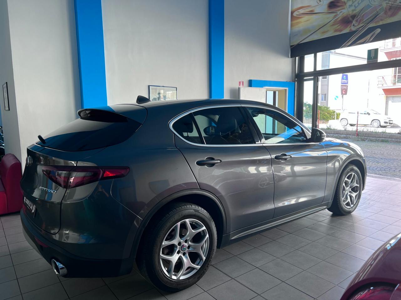 Alfa Romeo Stelvio 2.2 Turbodiesel 180 CV AT8 RWD Executive