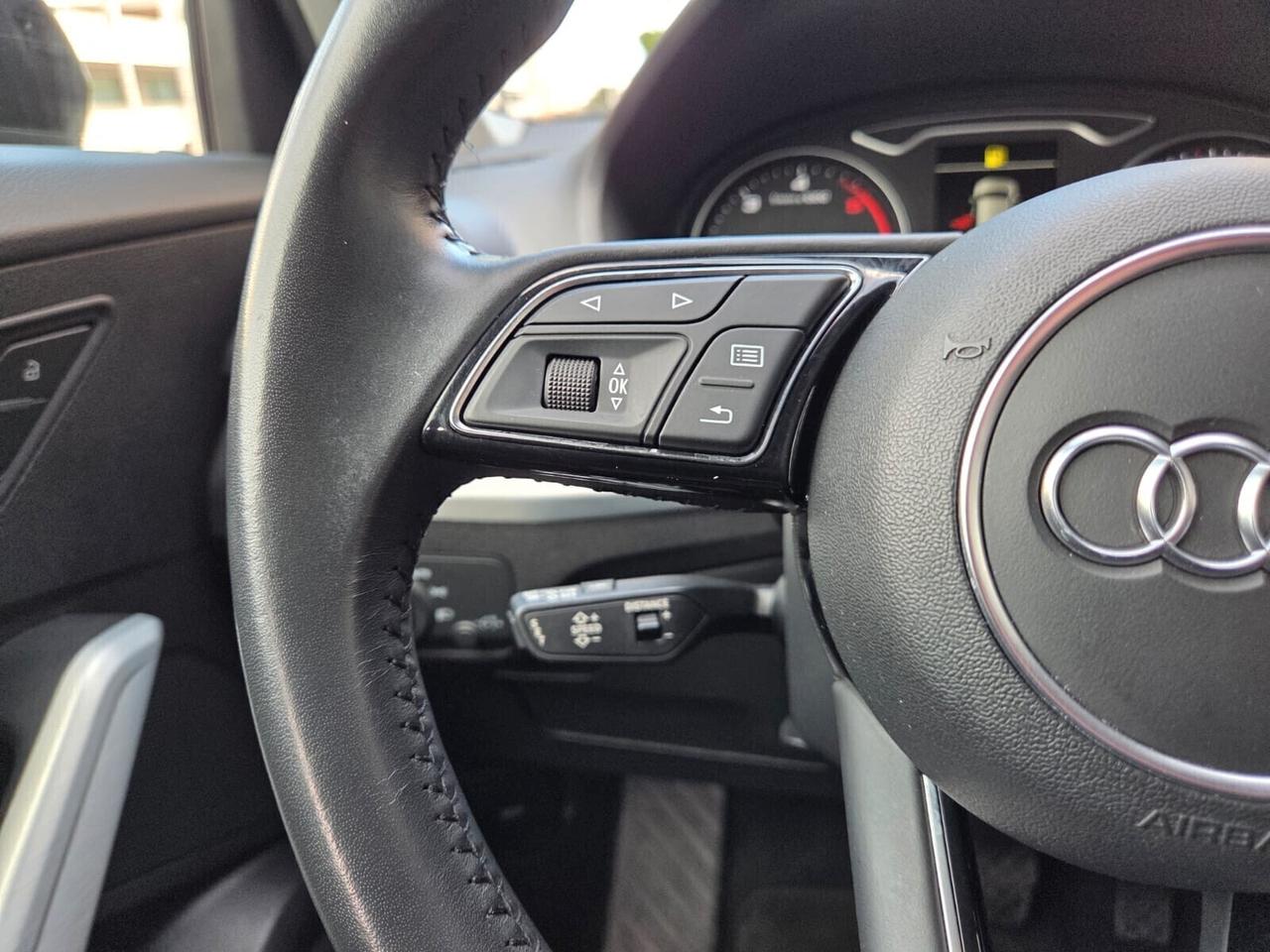 Audi Q2 35 TDI S tronic Business