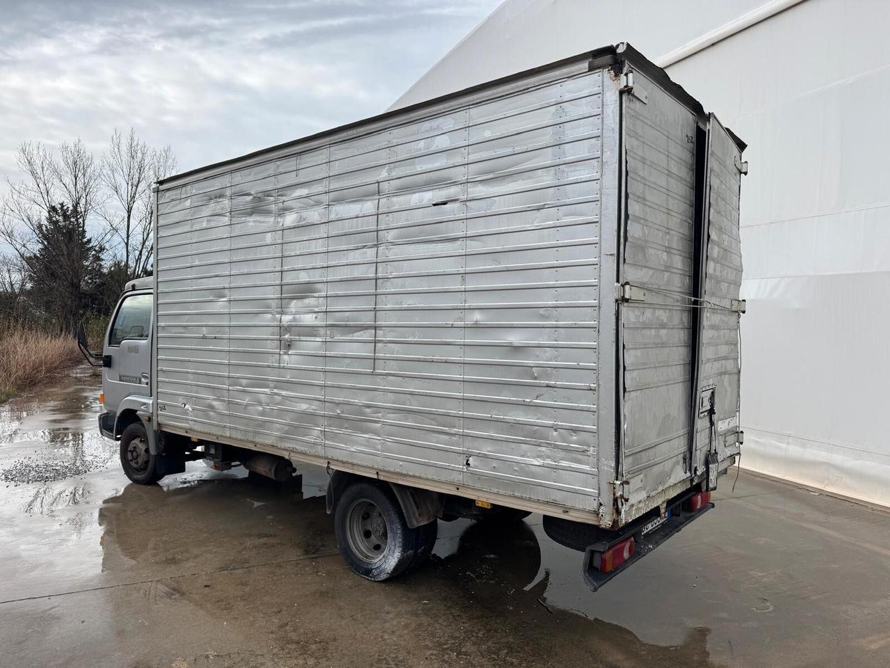 Nissan CABSTAR 35/3 TELAIO GEMELLATO FURGONATO