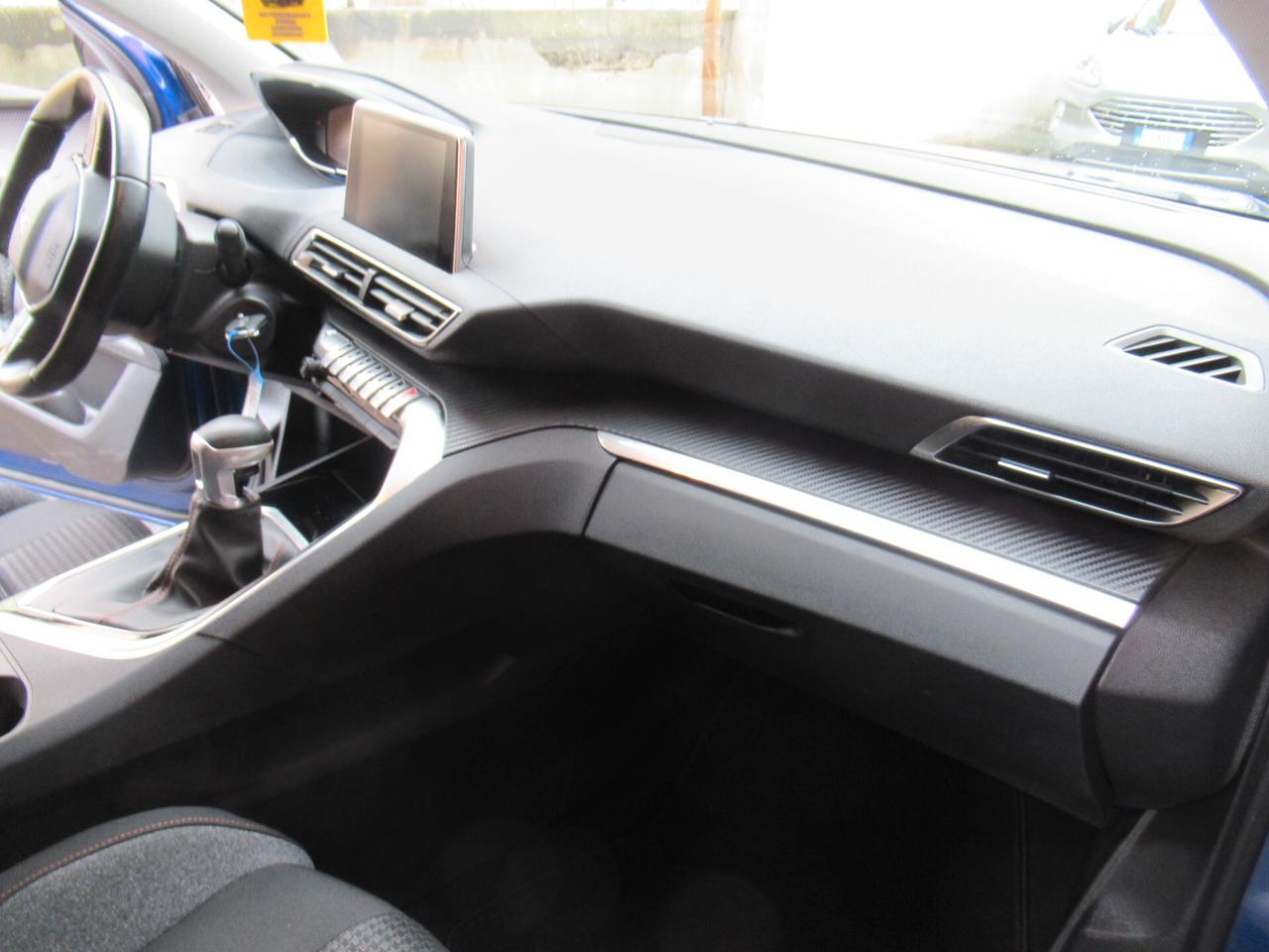 Peugeot 3008 BlueHDi 130 S&S Business