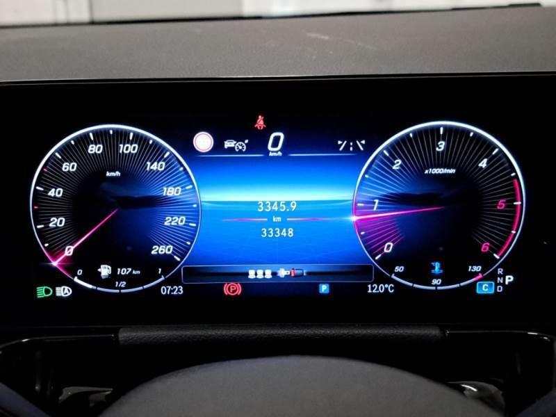 MERCEDES-BENZ GLA 180 D AMG LINE ADV PLUS AUTO CROSSOVER