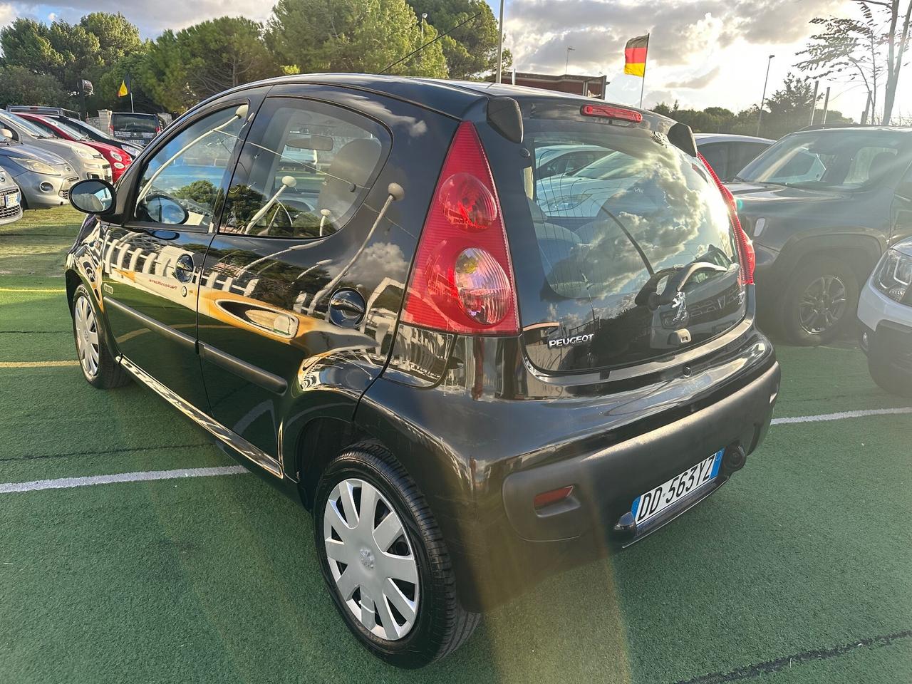 Peugeot 107 1.0 68CV 3p. Desir