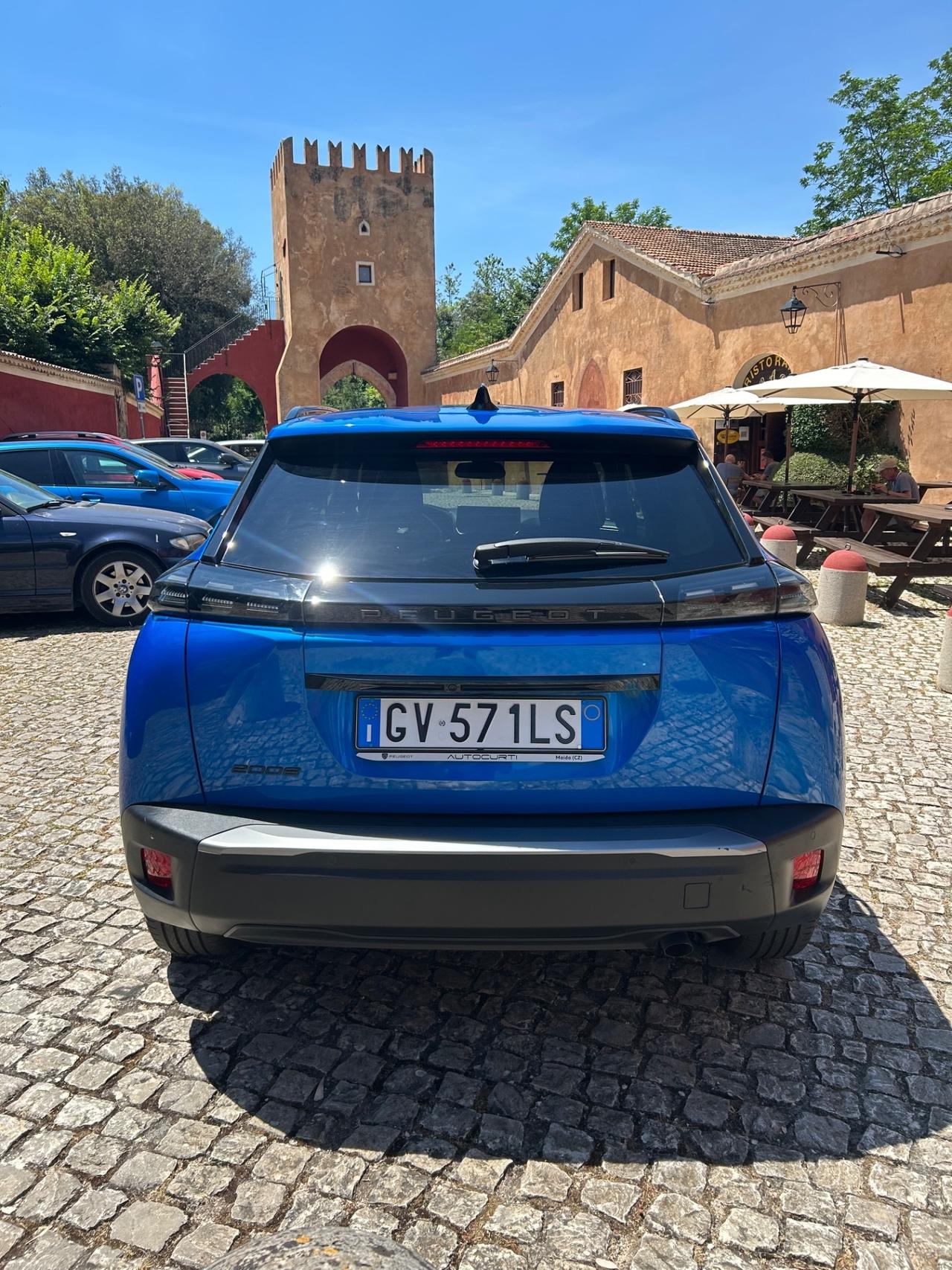 Peugeot 2008 PureTech 100 S&S Allure