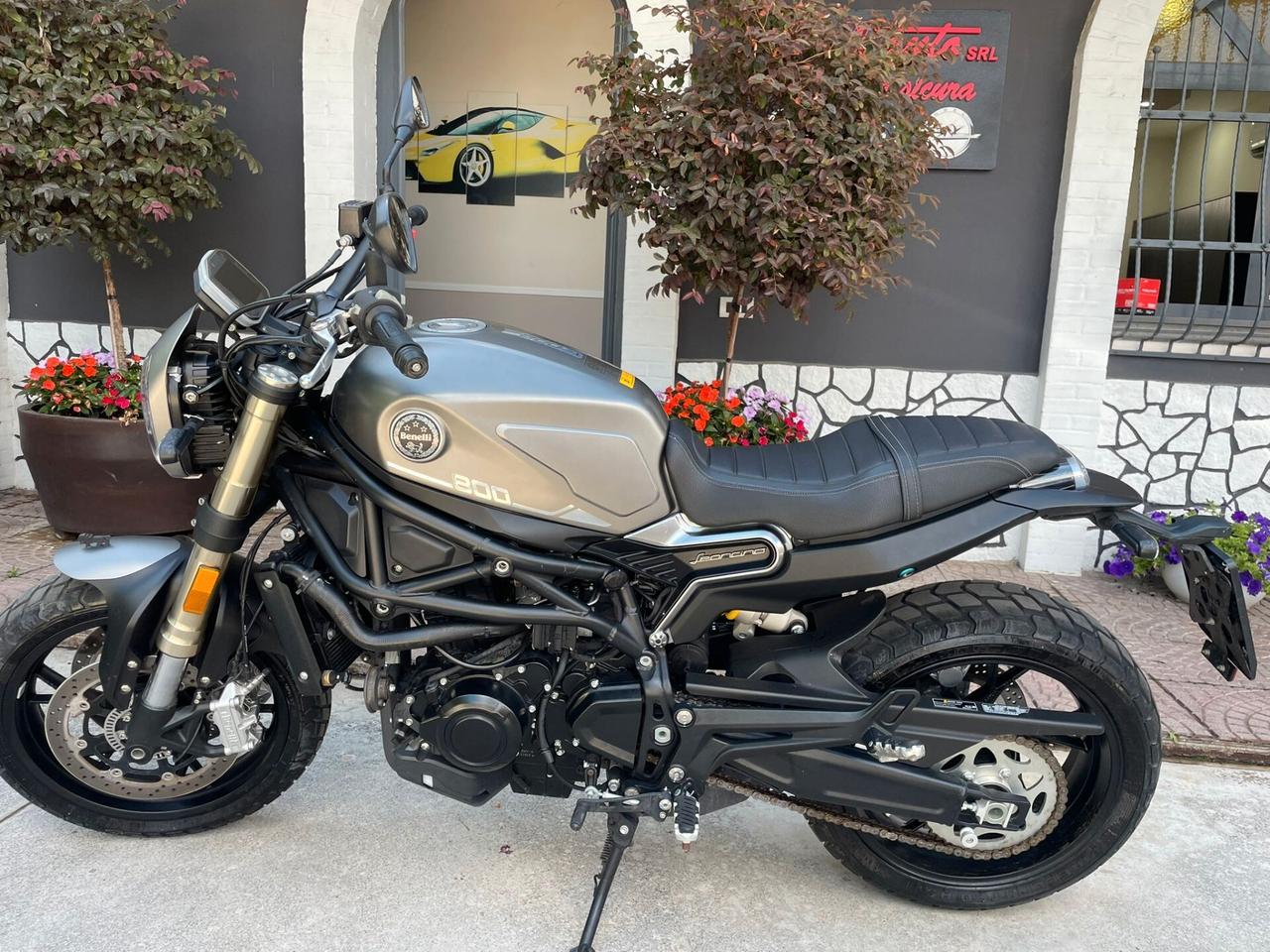 Benelli Leoncino 800 PARI AL NUOVO