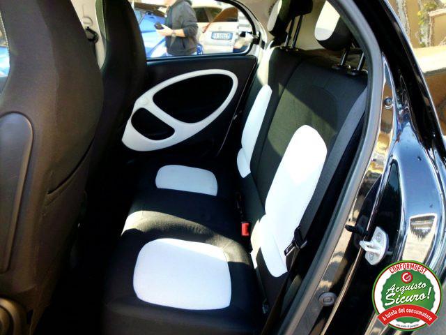 SMART ForFour 70 1.0 Passion