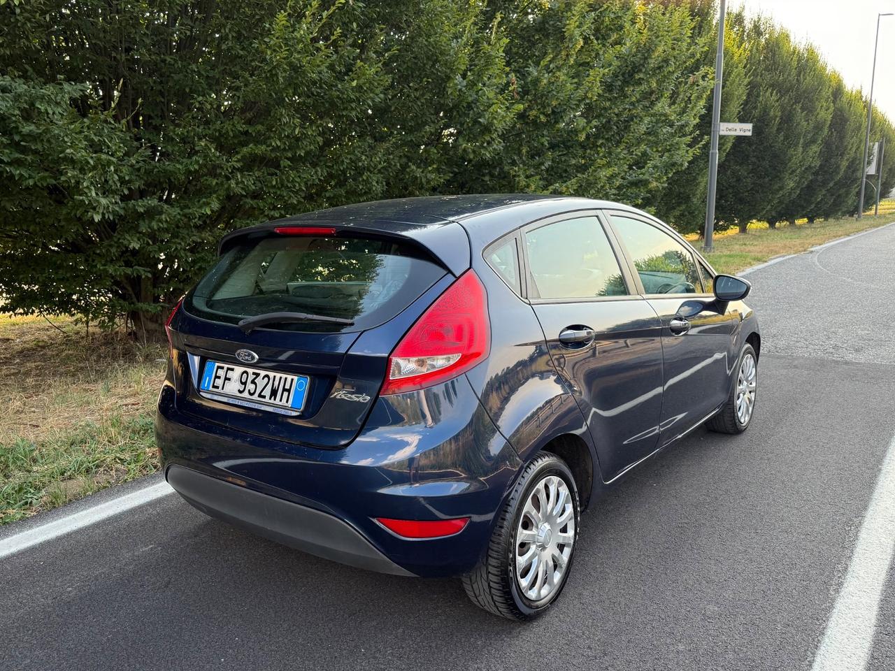 Ford Fiesta 1.4 5 porte Bz.- GPL Titanium
