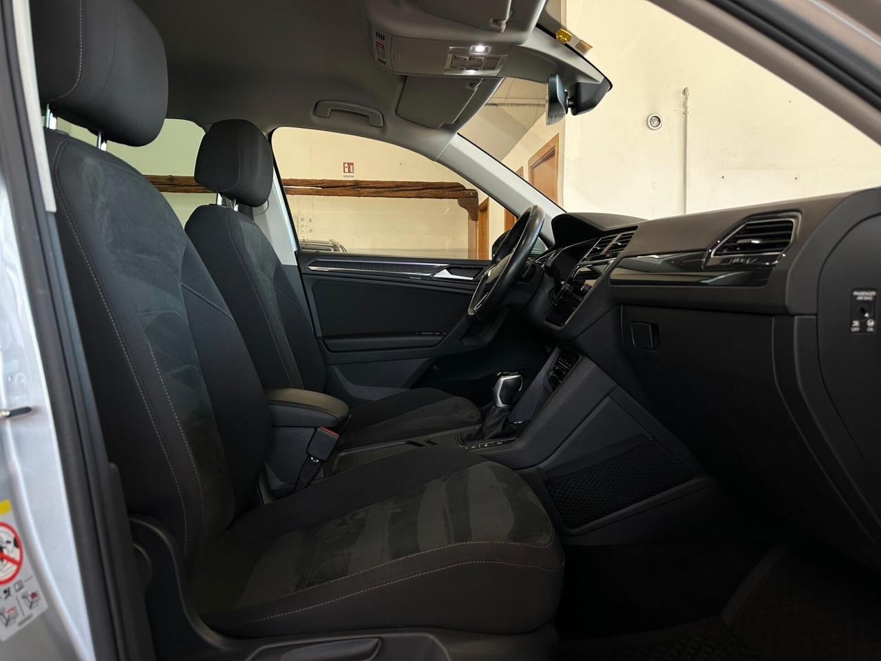 VOLKSWAGEN TIGUAN 2.0TDI ELEGANCE 150CV DSG *MATRIX*CARPLAY*360CAMERA*LUCIAMBIENTE