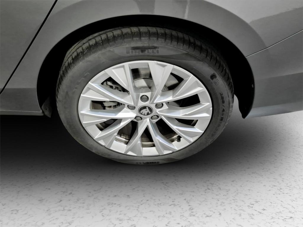 Skoda Superb Wagon 2.0 tdi Style 150cv dsg
