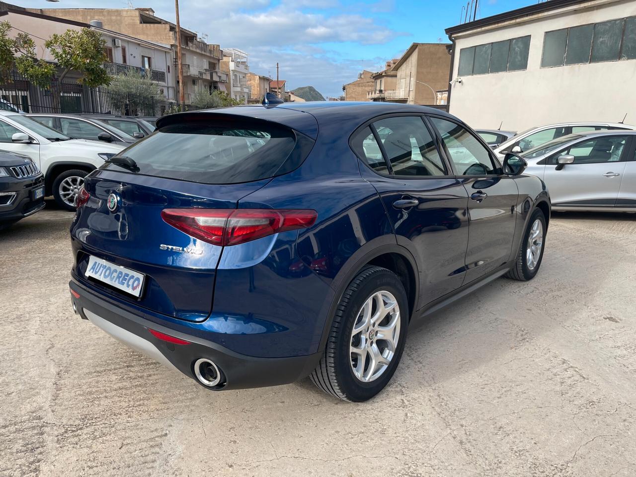 Alfa Romeo Stelvio 2.2 Turbodiesel 190 CV AT8 RWD Business