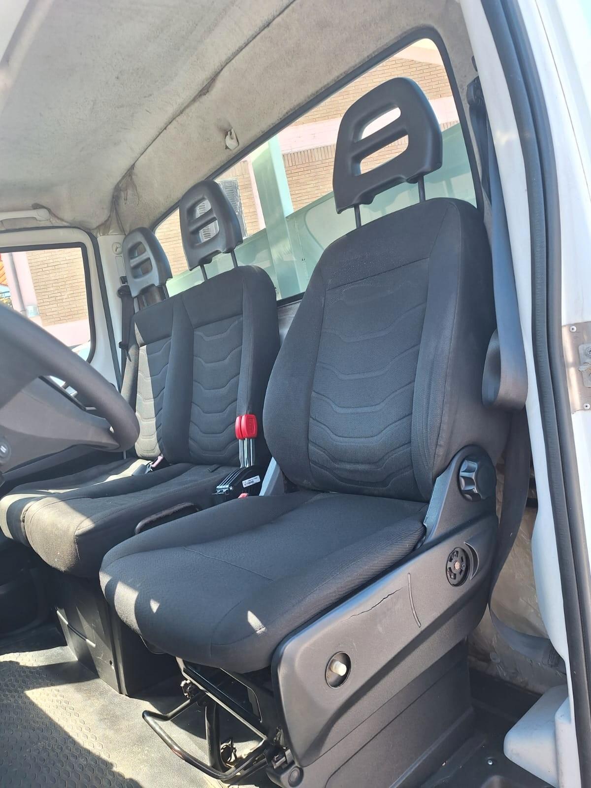 Iveco Daily 35S21 3.0 HPT PLM Cabinato-RIBALTABILE TRILATERALE