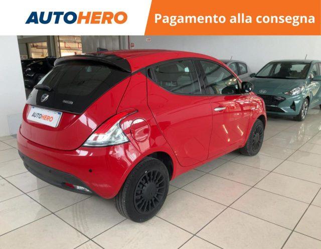 LANCIA Ypsilon 1.0 FireFly 5 porte S&S Hybrid Silver