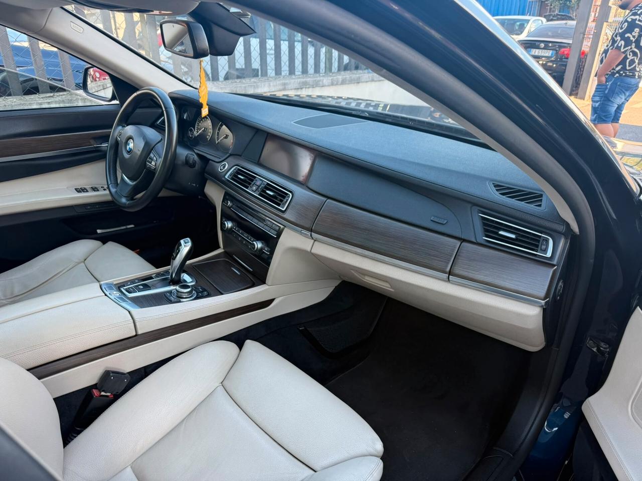 Bmw 740 740d xDrive 306cv - Full opt - Superprezzo - Tutto incluso