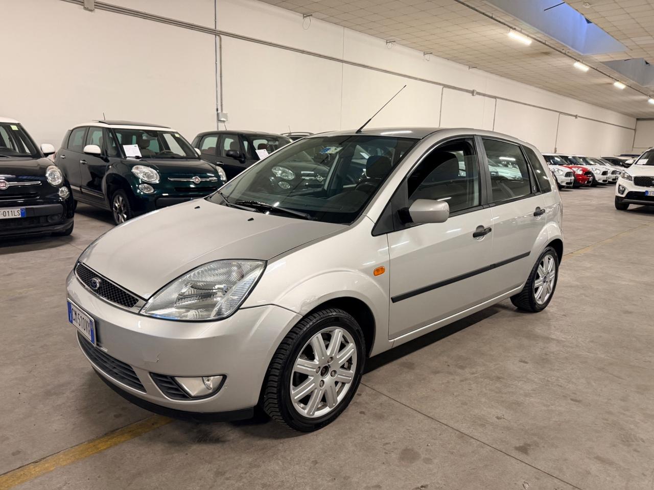 Ford Fiesta 1.4 TDCi 5p. Ghia