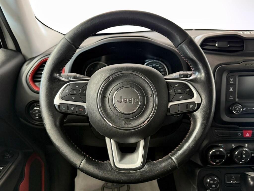 Jeep Renegade 2.0 Multijet Trailhawk 4WD DDCT