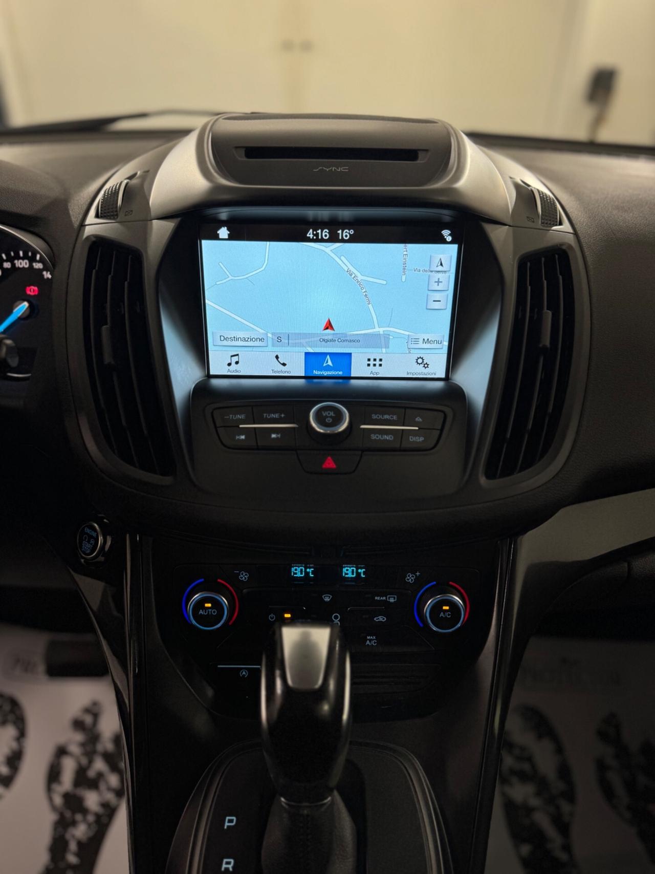 Ford Kuga 1.5 TDCI 120 CV S&S 2WD Powershift Titanium