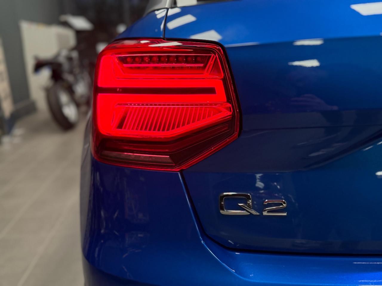 Audi Q2 35 TDI S tronic Business