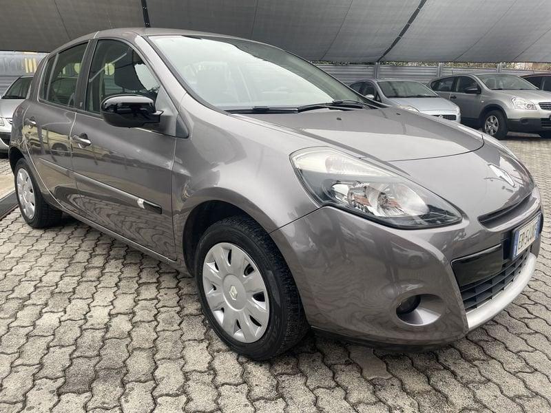 Renault Clio Clio 5p 1.2 tce Dynamique (20th) 100cv NEOPATENTA