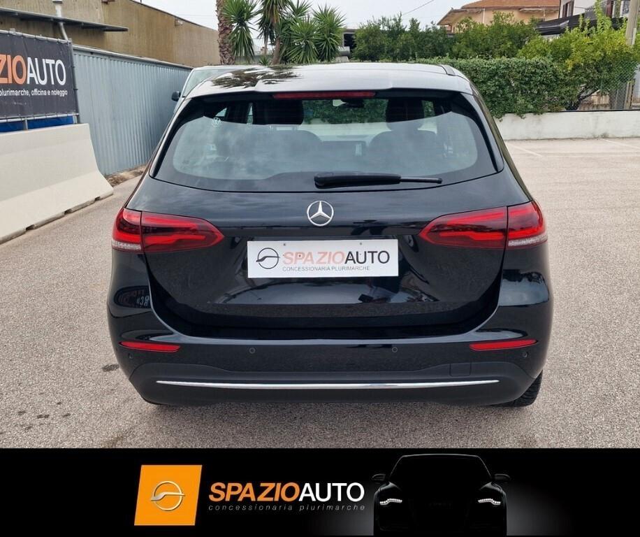 Mercedes-B 180 NUOVO MODELLO 1.5 CDI - 115cv 9GTRONIC *SPORT* FULL