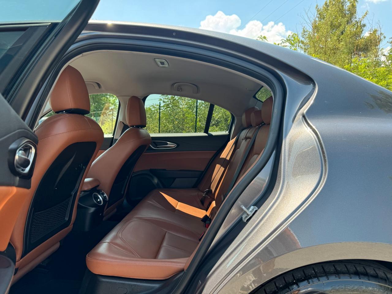 Alfa Romeo Giulia 2.2 Turbodiesel AT8 Super CERTIFICATA