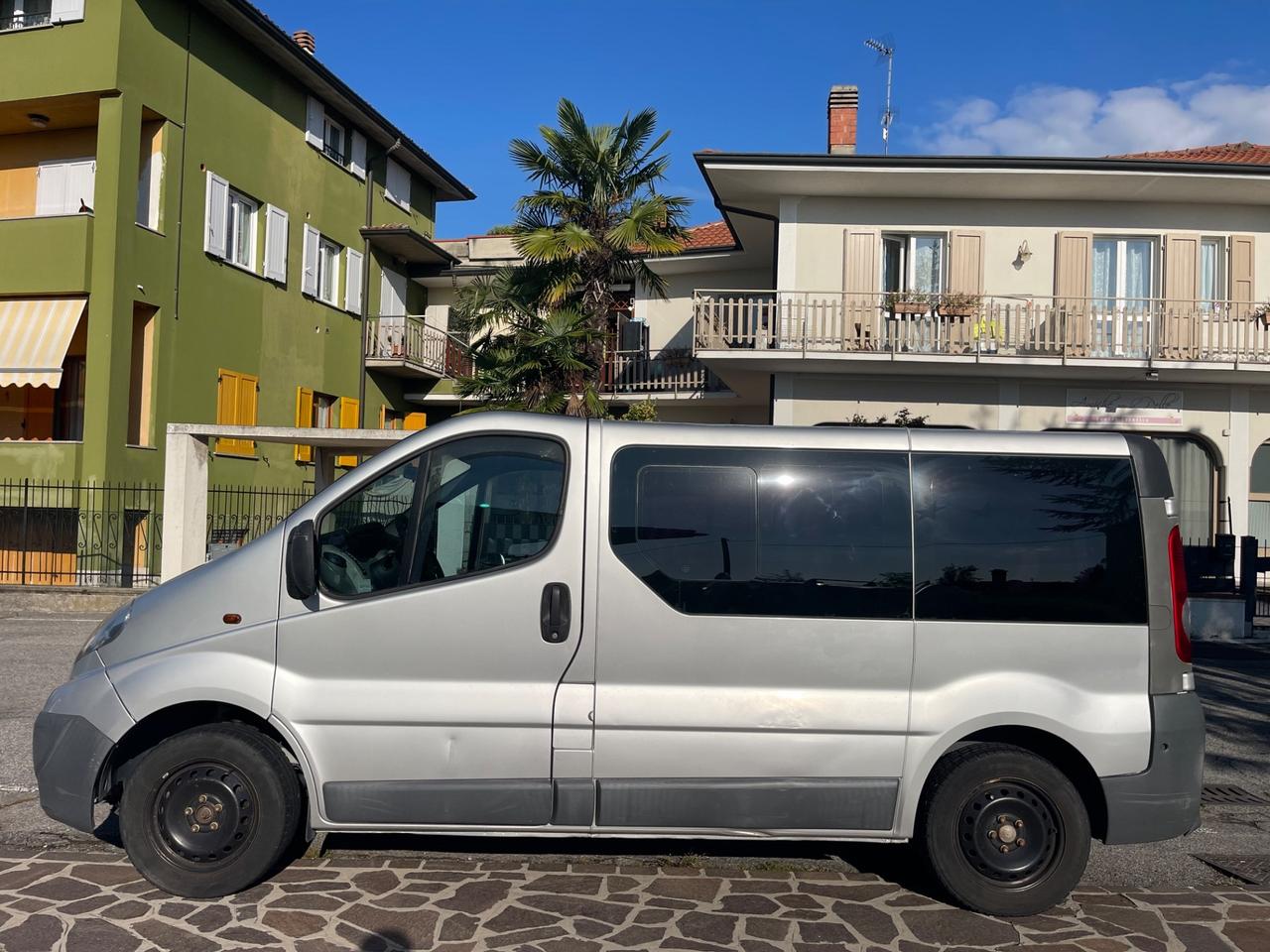 Opel Vivaro 27 2.0 CDTI 120CV PC-TN Combi 9 posti